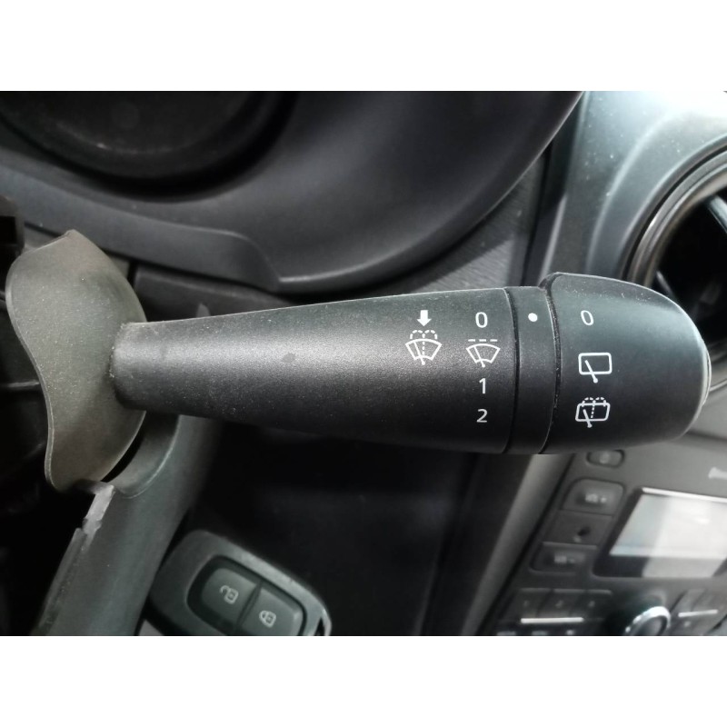 Recambio de mando limpia para dacia dokker essential referencia OEM IAM   