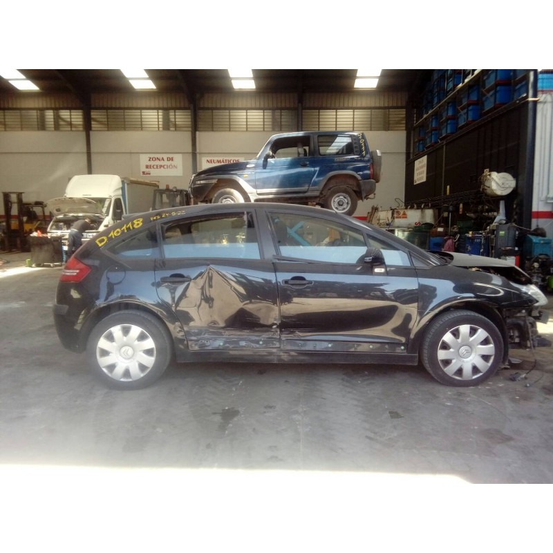 citroen c4 berlina del año 2005