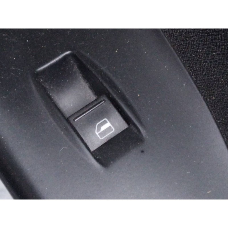 Recambio de mando elevalunas delantero derecho para volkswagen passat berlina (3c2) 2.0 tdi referencia OEM IAM   