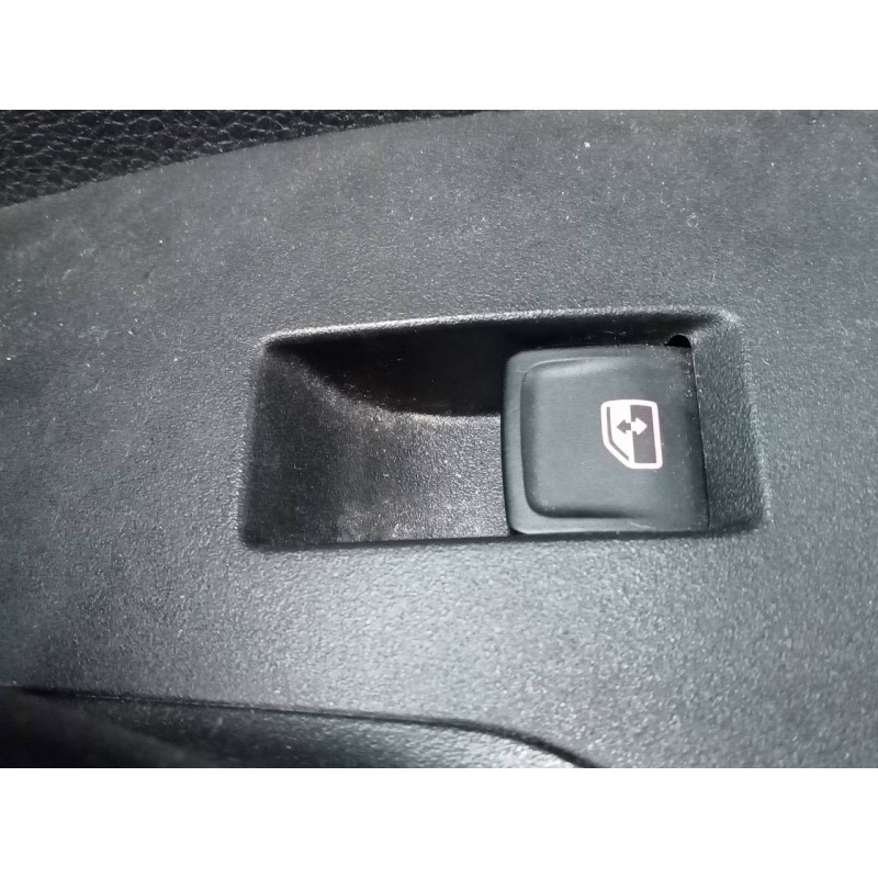 Recambio de mando elevalunas delantero derecho para seat ibiza (kj1) style referencia OEM IAM   