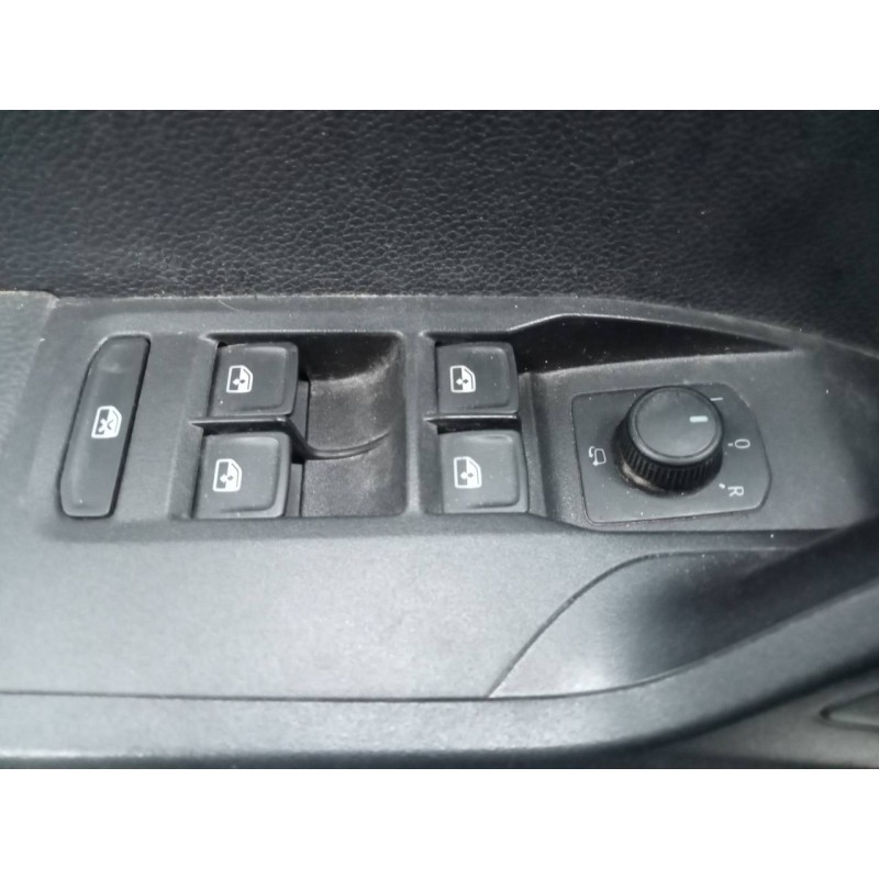 Recambio de mando elevalunas delantero izquierdo para seat ibiza (kj1) style referencia OEM IAM   