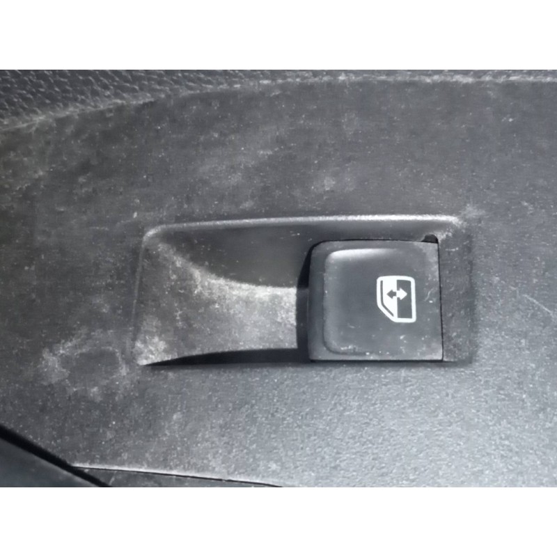 Recambio de mando elevalunas delantero derecho para seat ibiza (kj1) style referencia OEM IAM   