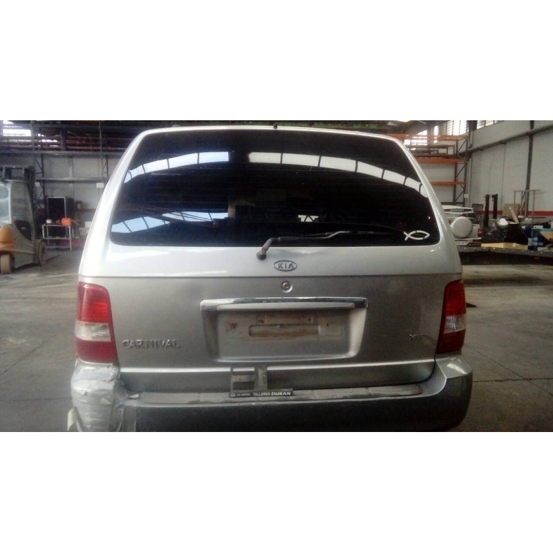 kia carnival ii del año 2003