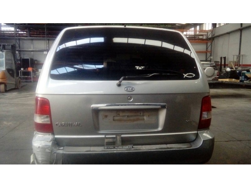 kia carnival ii del año 2003