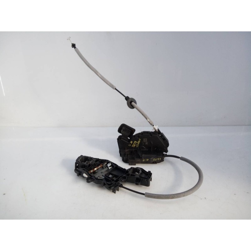 Recambio de cerradura puerta delantera derecha para volkswagen touran (5t1) advance bmt referencia OEM IAM 5TB837016A  