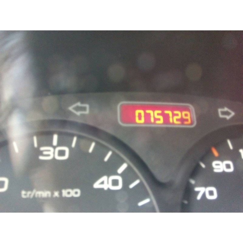 peugeot 206 berlina del año 2003