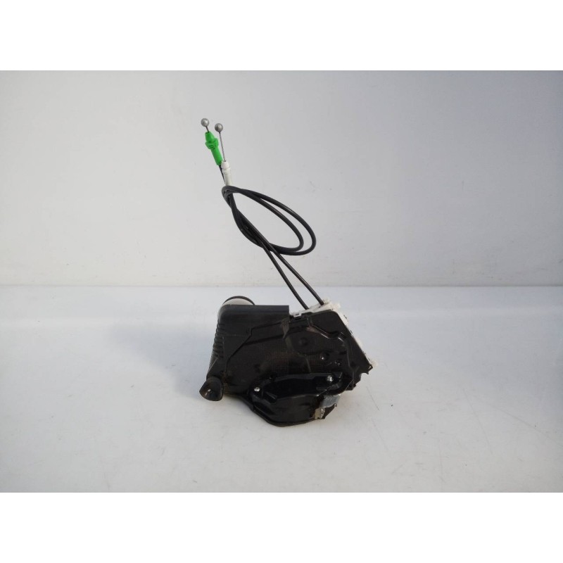 Recambio de cerradura puerta delantera derecha para toyota yaris hybrid active referencia OEM IAM 11130180714  