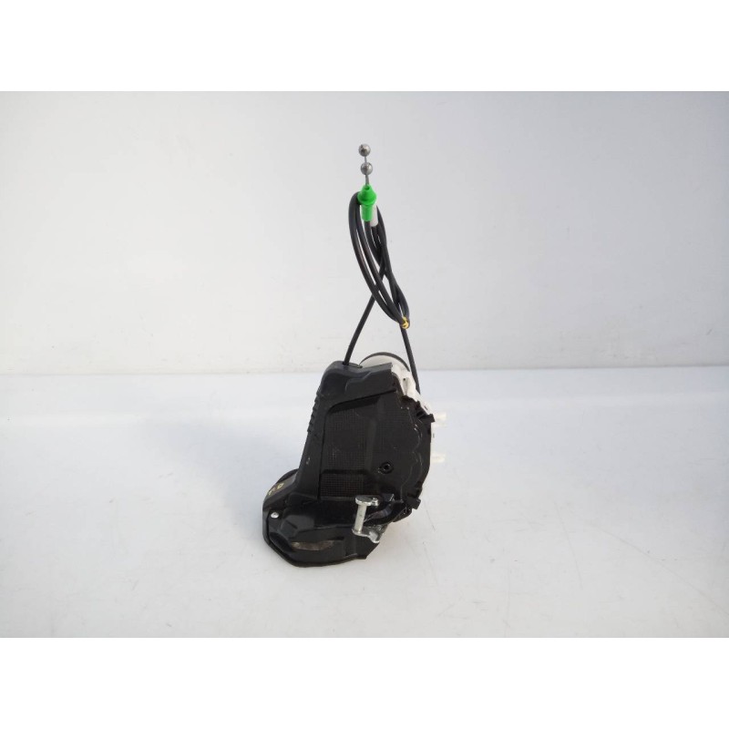 Recambio de cerradura puerta delantera izquierda para toyota yaris hybrid active referencia OEM IAM   