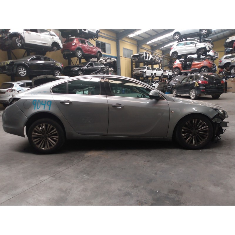 opel insignia berlina del año 2013