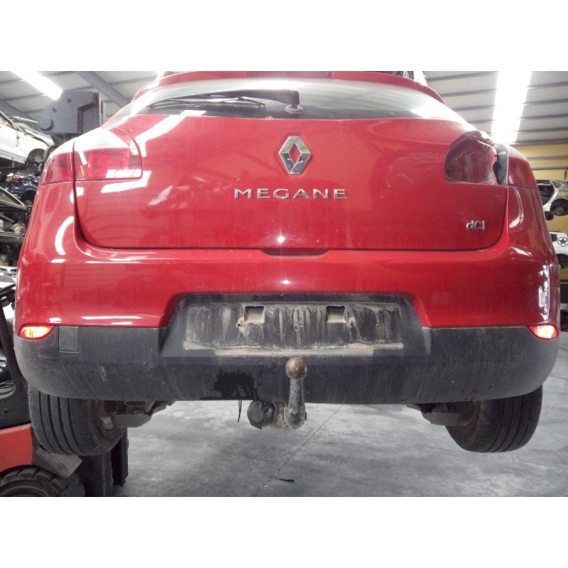 Recambio de paragolpes trasero para renault megane iii berlina 5 p referencia OEM IAM   