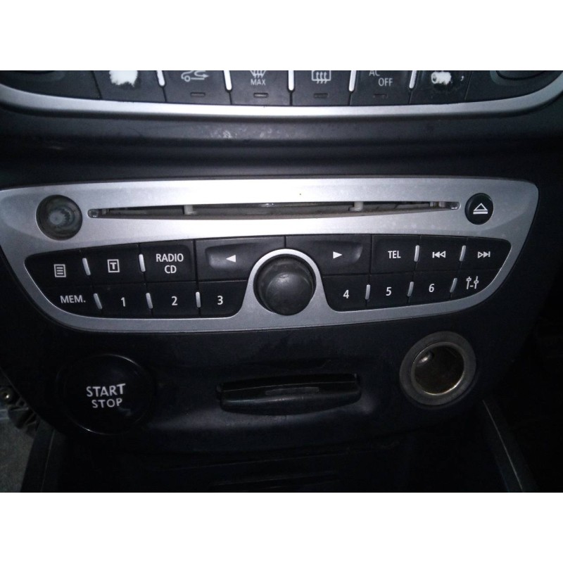 Recambio de sistema audio / radio cd para renault megane iii berlina 5 p referencia OEM IAM   