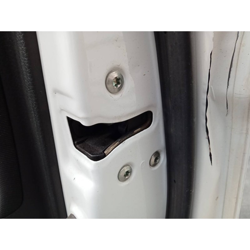 Recambio de cerradura puerta delantera derecha para hyundai i30 (gd) trend referencia OEM IAM   