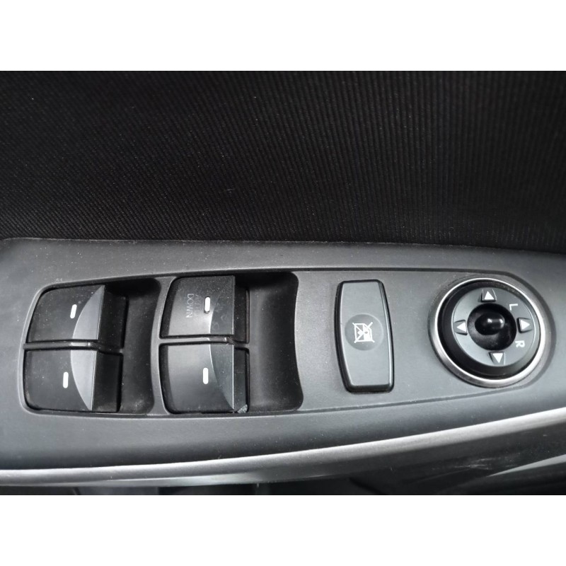 Recambio de mando elevalunas delantero izquierdo para hyundai i30 (gd) trend referencia OEM IAM   