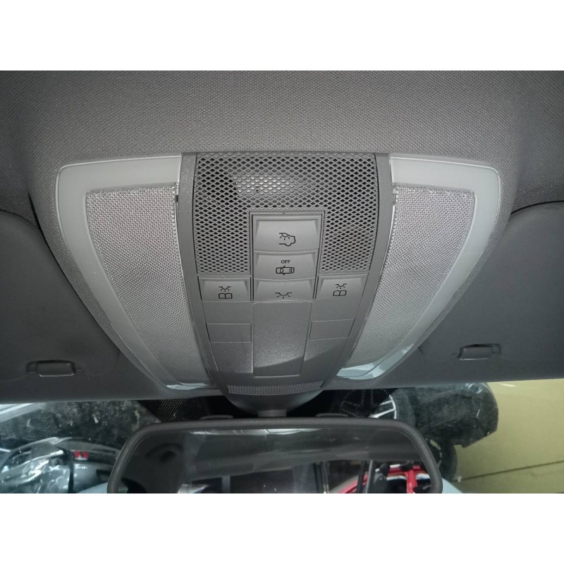 Recambio de luz interior para mercedes clase c (w204) lim. c 200 cdi referencia OEM IAM   