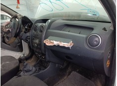 Recambio de salpicadero para dacia duster ambience 4x2 referencia OEM IAM   