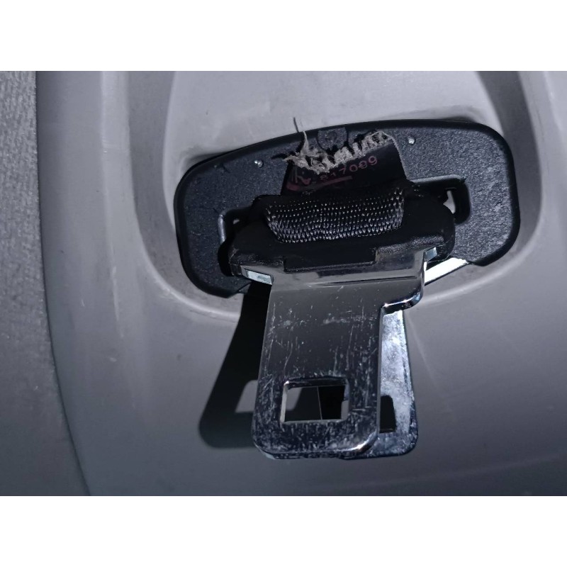 Recambio de cinturon seguridad trasero central para citroen c3 picasso sx referencia OEM IAM   