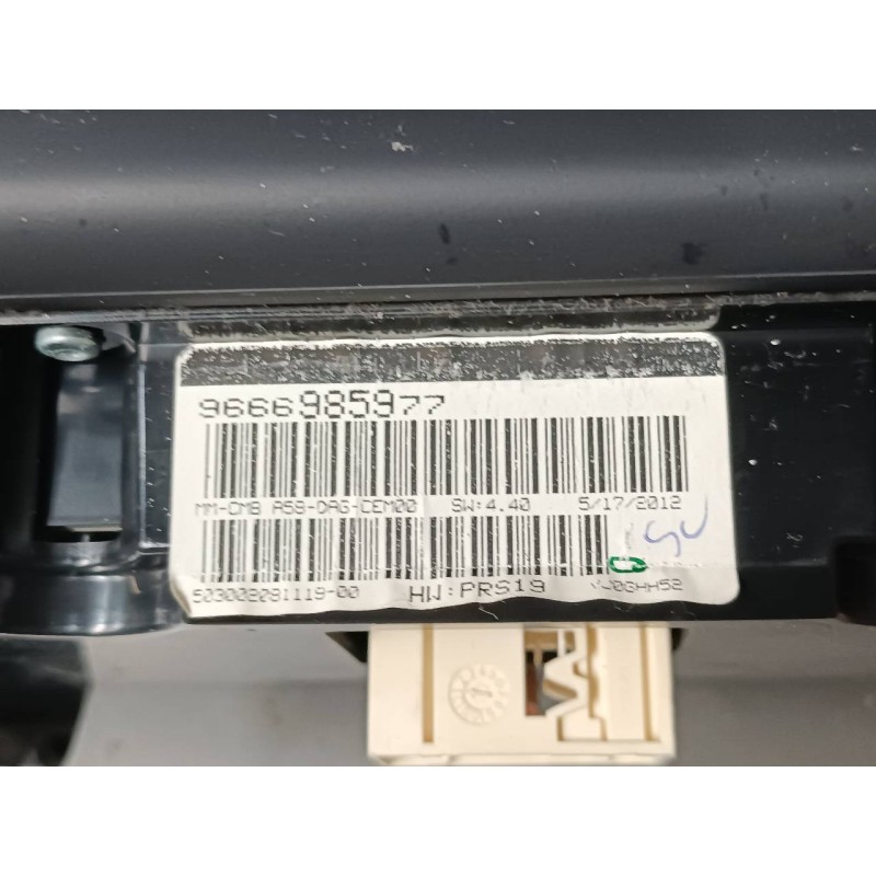 Recambio de cuadro instrumentos para citroen c3 picasso sx referencia OEM IAM 9666985977  