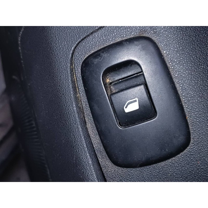 Recambio de mando elevalunas trasero derecho para citroen c3 picasso sx referencia OEM IAM   