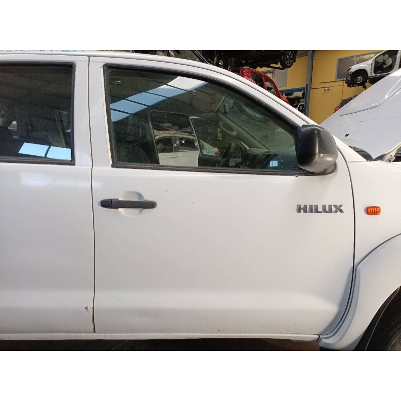 Recambio de puerta delantera derecha para toyota hilux (kun) double cab sol referencia OEM IAM   