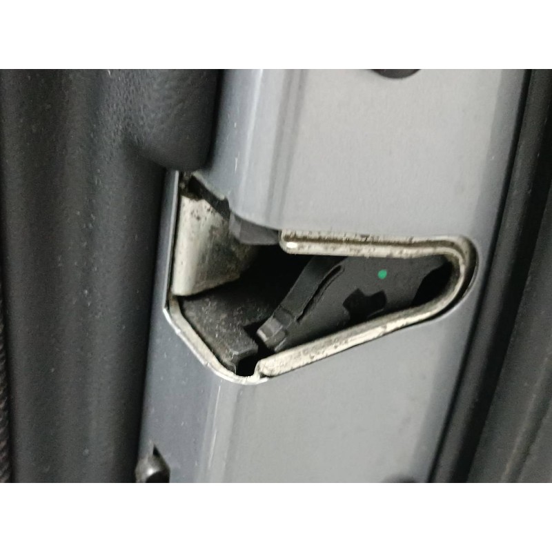 Recambio de cerradura puerta trasera derecha para bmw serie 5 berlina (e60) 530d referencia OEM IAM   