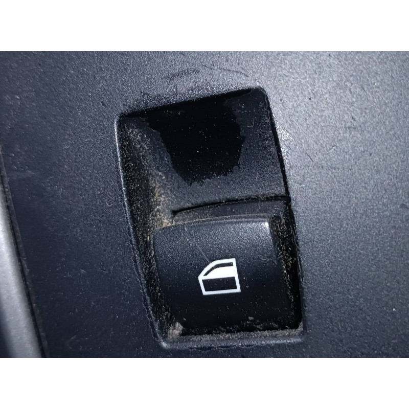 Recambio de mando elevalunas delantero derecho para bmw serie 5 berlina (e60) 530d referencia OEM IAM   