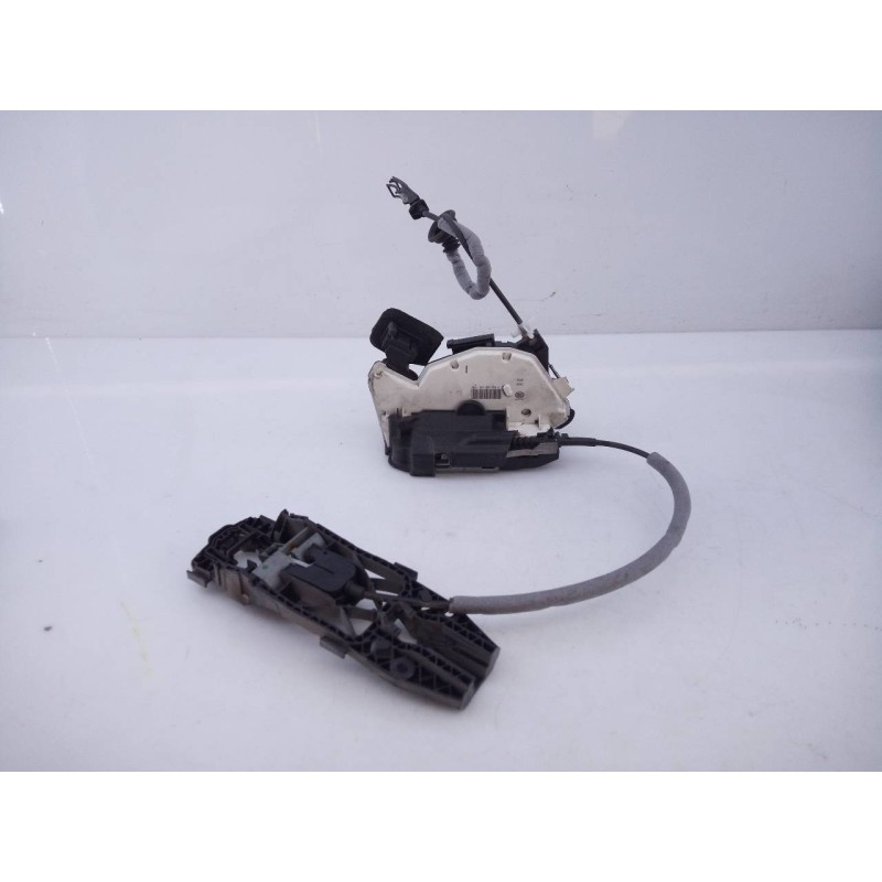 Recambio de cerradura puerta delantera derecha para volkswagen polo (6c1) highline bluemotion referencia OEM IAM 5K1837016J  