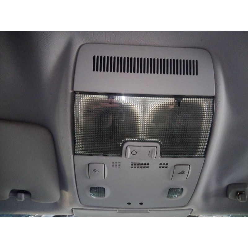 Recambio de luz interior para audi a4 berlina (8e) 2.0 tdi referencia OEM IAM   