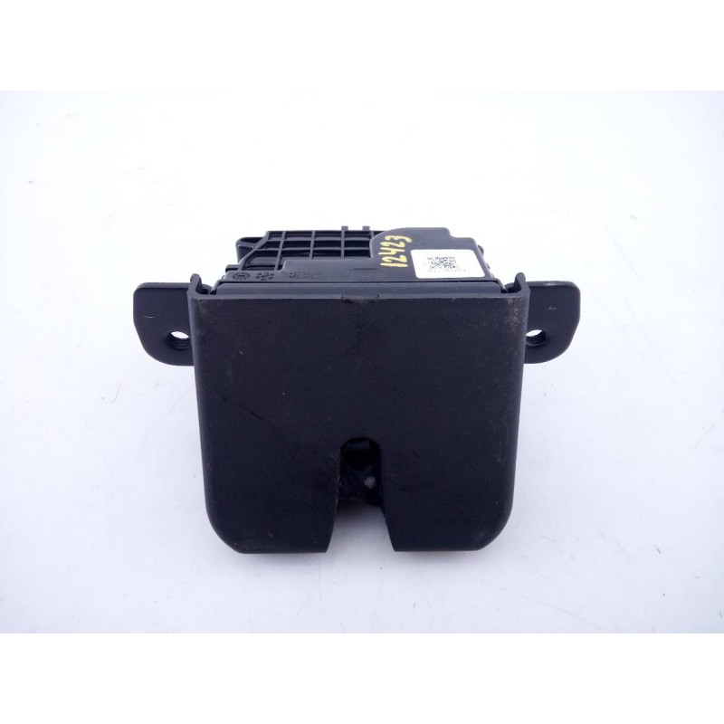 Recambio de cerradura maletero / porton para hyundai tucson style 2wd referencia OEM IAM NJJM0701  