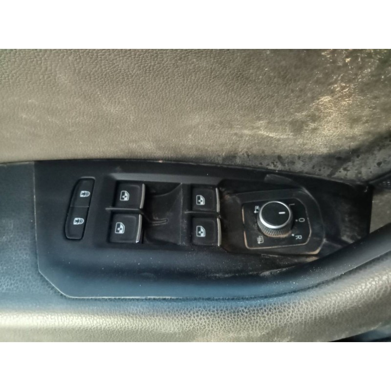 Recambio de mando elevalunas delantero izquierdo para volkswagen touareg r-line 4 motion referencia OEM IAM   