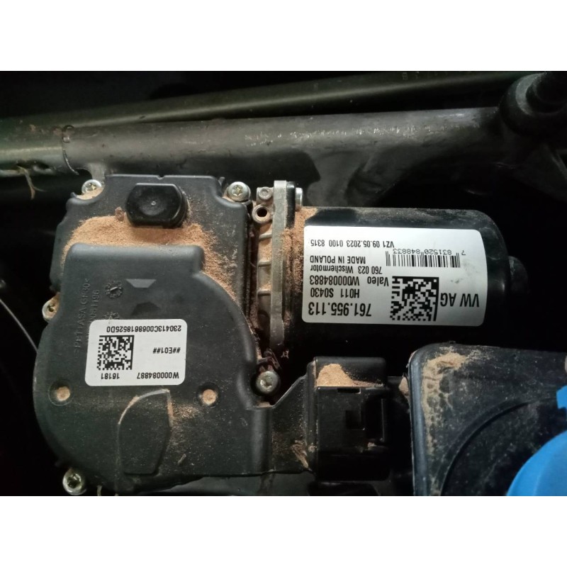 Recambio de motor limpia delantero para volkswagen touareg r-line 4 motion referencia OEM IAM 761955113  