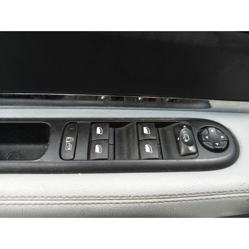 Recambio de mando elevalunas delantero izquierdo para peugeot 5008 allure referencia OEM IAM   