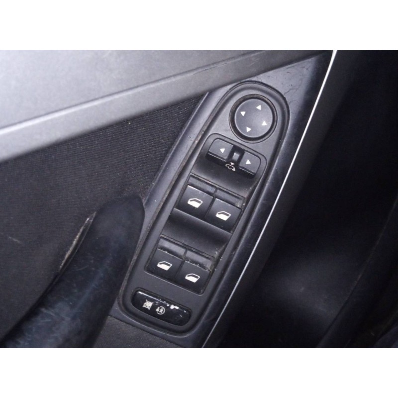 Recambio de mando elevalunas delantero izquierdo para citroen c4 picasso monospace referencia OEM IAM   