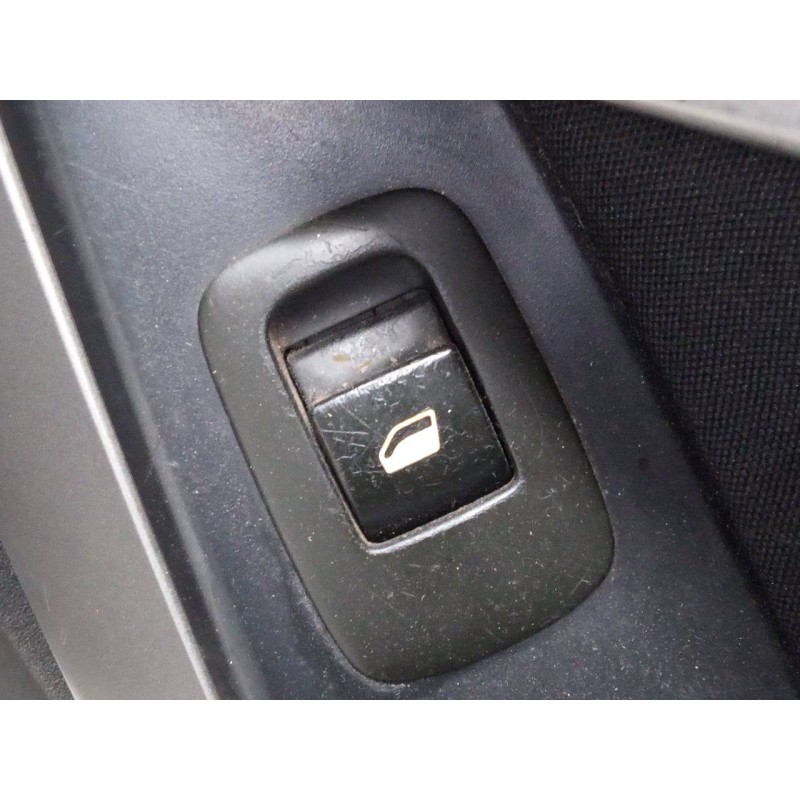 Recambio de mando elevalunas trasero derecho para citroen c4 grand picasso monospace referencia OEM IAM   