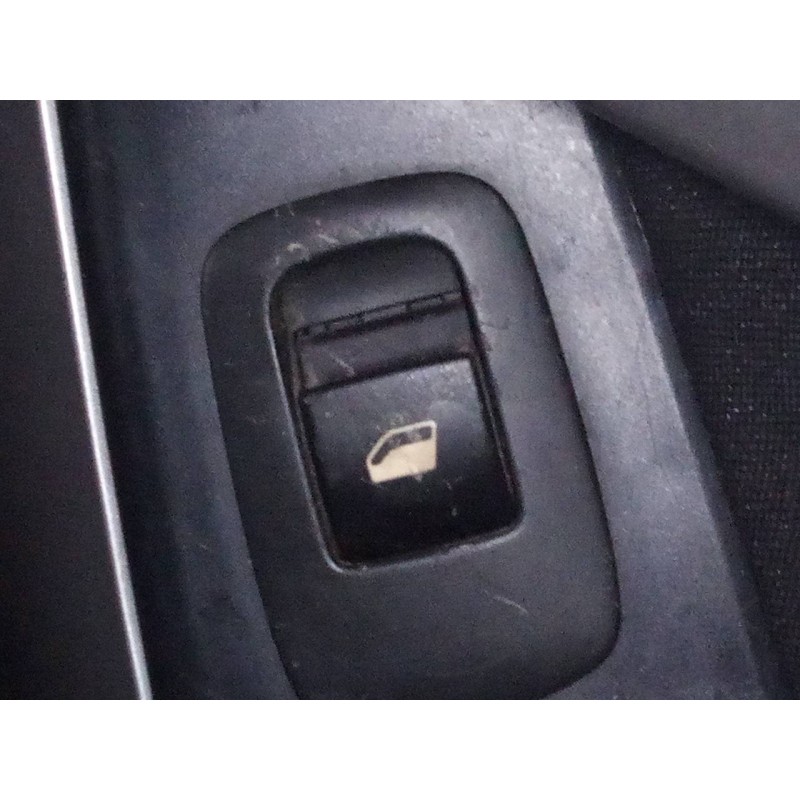 Recambio de mando elevalunas trasero derecho para citroen c4 picasso monospace referencia OEM IAM   