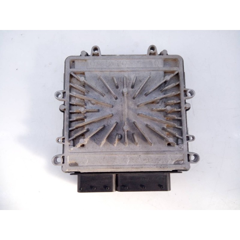 Recambio de centralita motor uce para volvo xc70 kinetic referencia OEM IAM P31303388 0281015286 