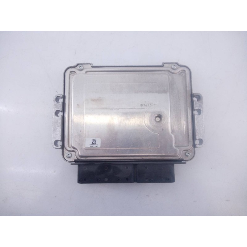 Recambio de centralita motor uce para hyundai tucson (jm) referencia OEM IAM 3911427295 0281013418 