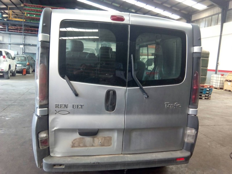 renault trafic combi (ab 4.01) del año 2006