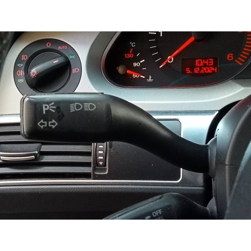 Recambio de mando intermitentes para audi a6 avant (4f5) quattro tdi referencia OEM IAM   