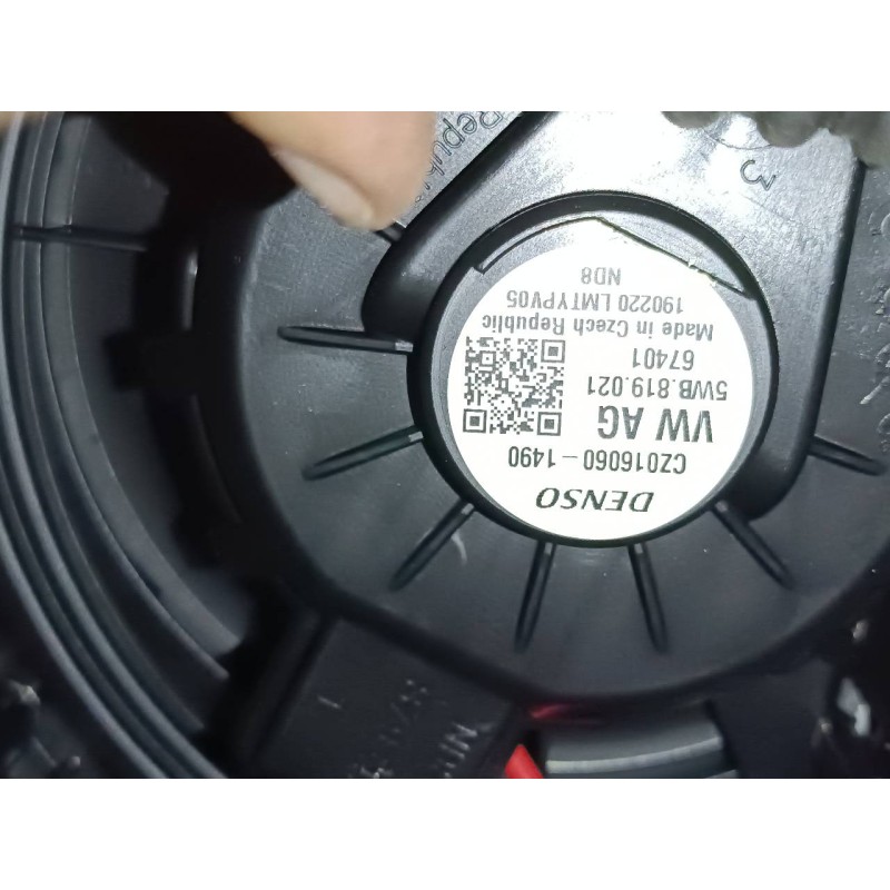 Recambio de ventilador calefaccion para volkswagen crafter kasten referencia OEM IAM 5WB819021  