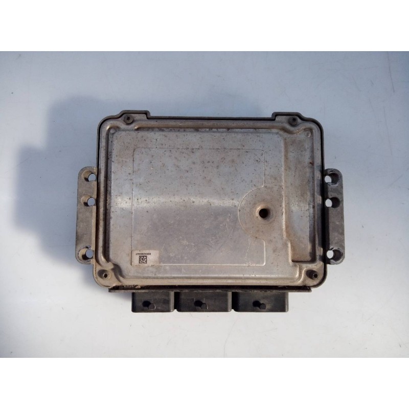 Recambio de centralita motor uce para nissan interstar (x70) acenta referencia OEM IAM 8200635663 0281013364 