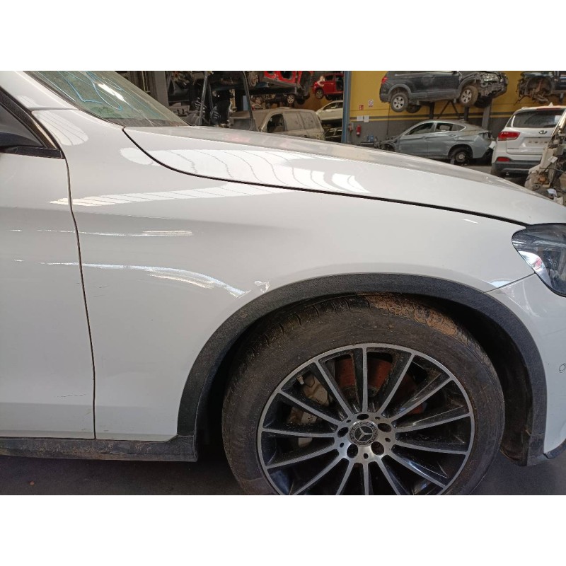 Recambio de aleta delantera derecha para mercedes clase glc (w253) 220d 4matic referencia OEM IAM   