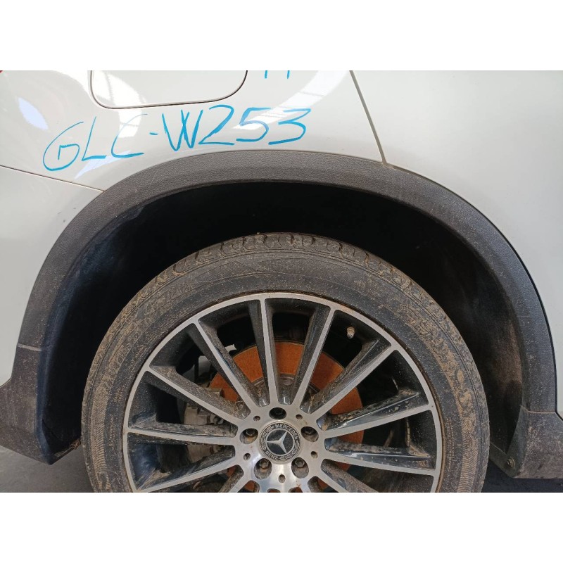 Recambio de aletin trasero derecho para mercedes clase glc (w253) 220d 4matic referencia OEM IAM   