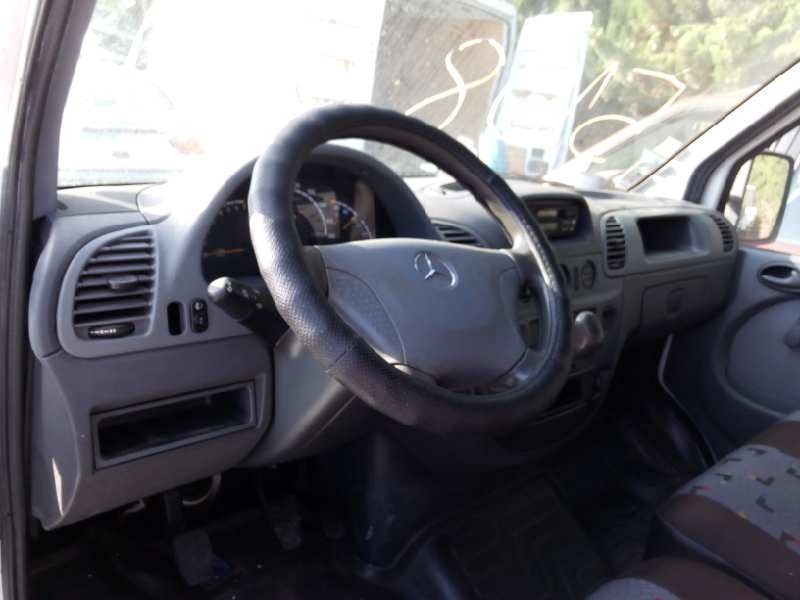 mercedes sprinter 02.00  caja cerrada, techo elevado del año 2001