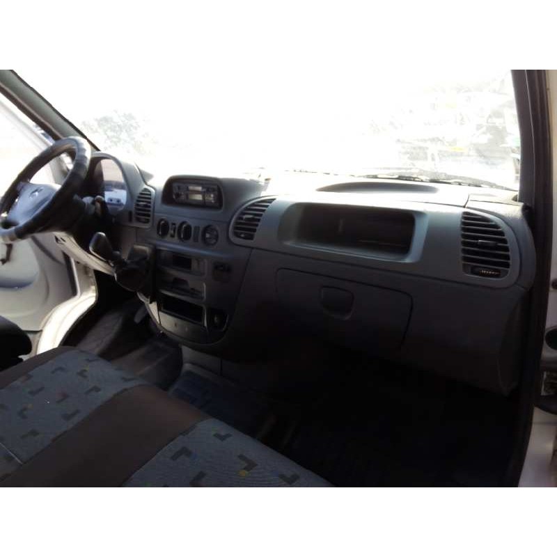 mercedes sprinter 02.00  caja cerrada, techo elevado del año 2001
