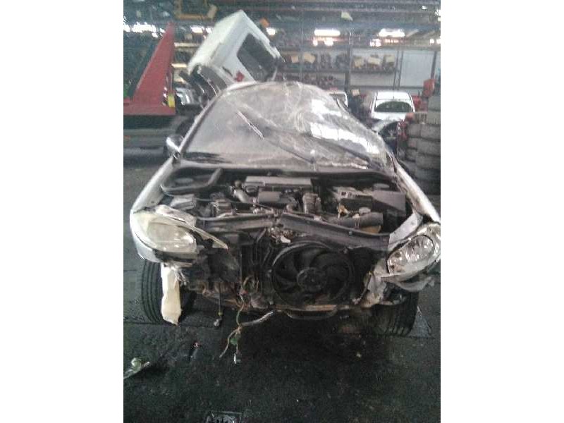 peugeot 206 berlina del año 2003