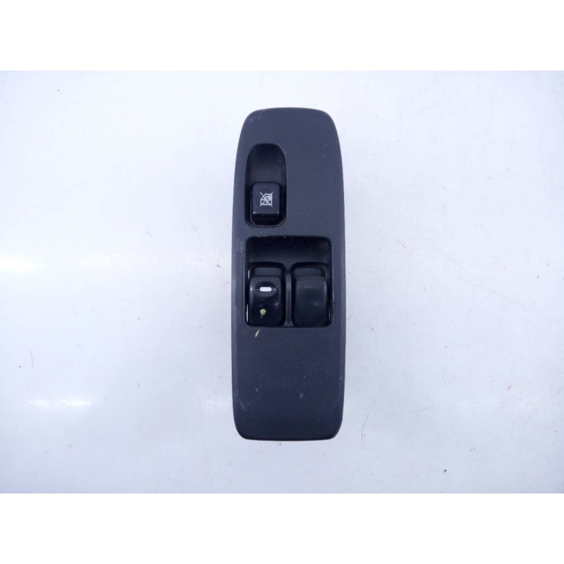 Recambio de mando elevalunas delantero izquierdo para mitsubishi montero (v60/v70) glx referencia OEM IAM MR87933  