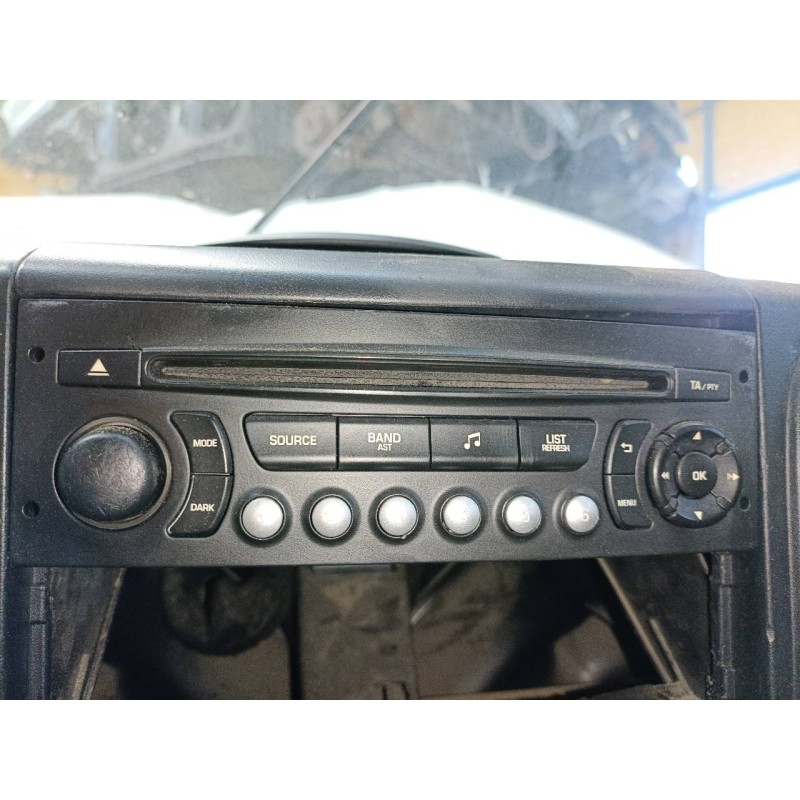 Recambio de sistema audio / radio cd para peugeot partner kasten confort referencia OEM IAM   