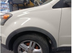 Recambio de aleta delantera izquierda para ssangyong korando crystal referencia OEM IAM   