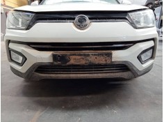 Recambio de paragolpes delantero para ssangyong tivoli crystal referencia OEM IAM   