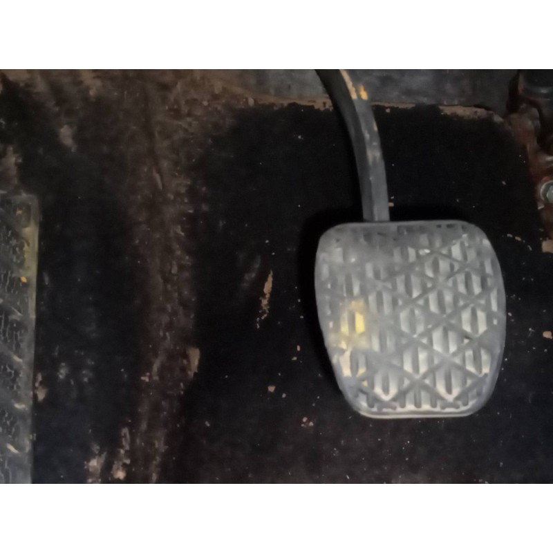 Recambio de pedal embrague para ssangyong tivoli crystal referencia OEM IAM   